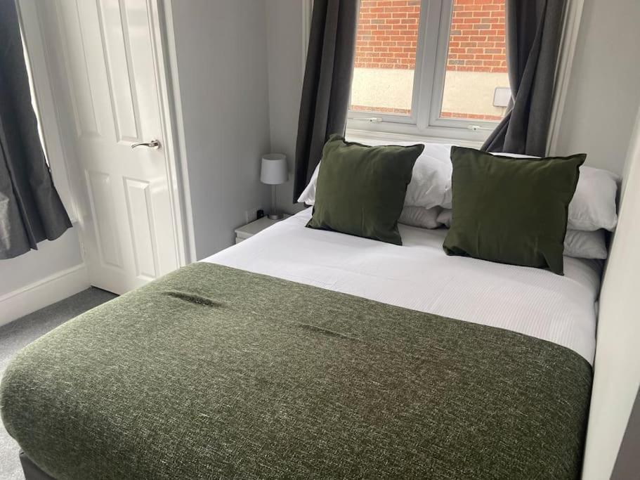 Central Southsea Boutique 2 Bedroom Flat Portsmouth Exterior photo