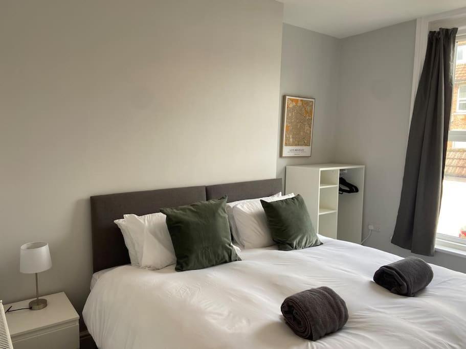 Central Southsea Boutique 2 Bedroom Flat Portsmouth Exterior photo