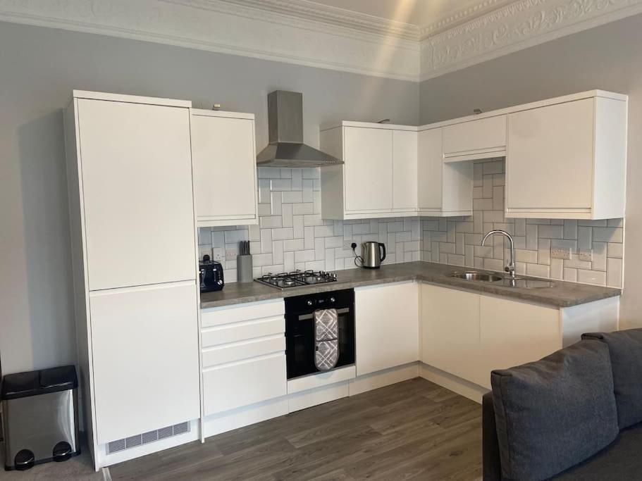 Central Southsea Boutique 2 Bedroom Flat Portsmouth Exterior photo